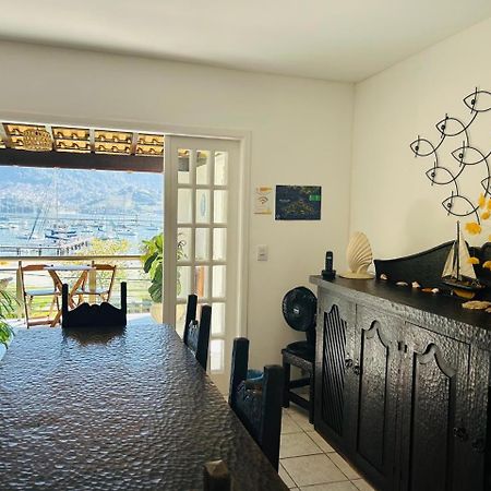 לינה וארוחת בוקר אנגרה דוס רייס Casa Amarela מראה חיצוני תמונה