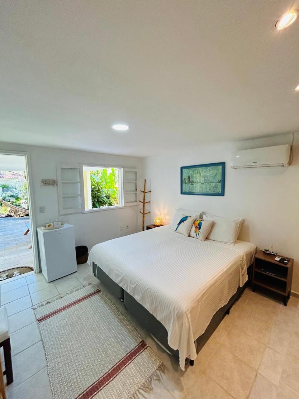 לינה וארוחת בוקר אנגרה דוס רייס Casa Amarela מראה חיצוני תמונה